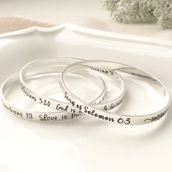 Personalized 2025 silver bangle